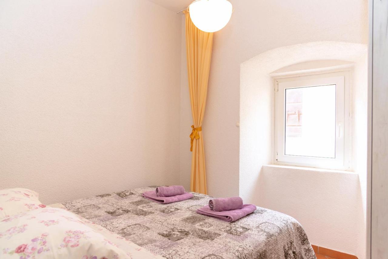 Apartament Sidar-Old Town Cres Zewnętrze zdjęcie