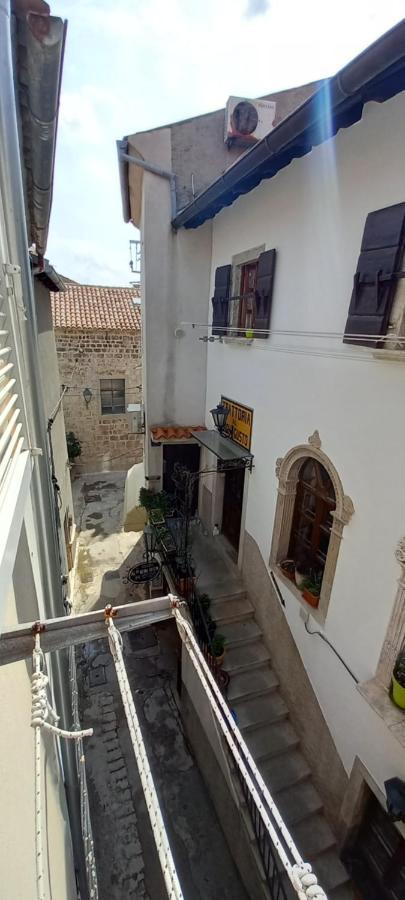 Apartament Sidar-Old Town Cres Zewnętrze zdjęcie